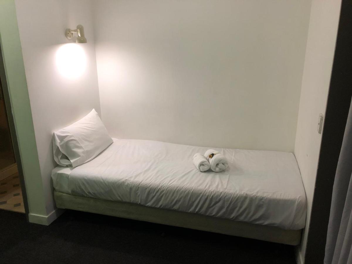 Red Rose Motel Таупо Экстерьер фото